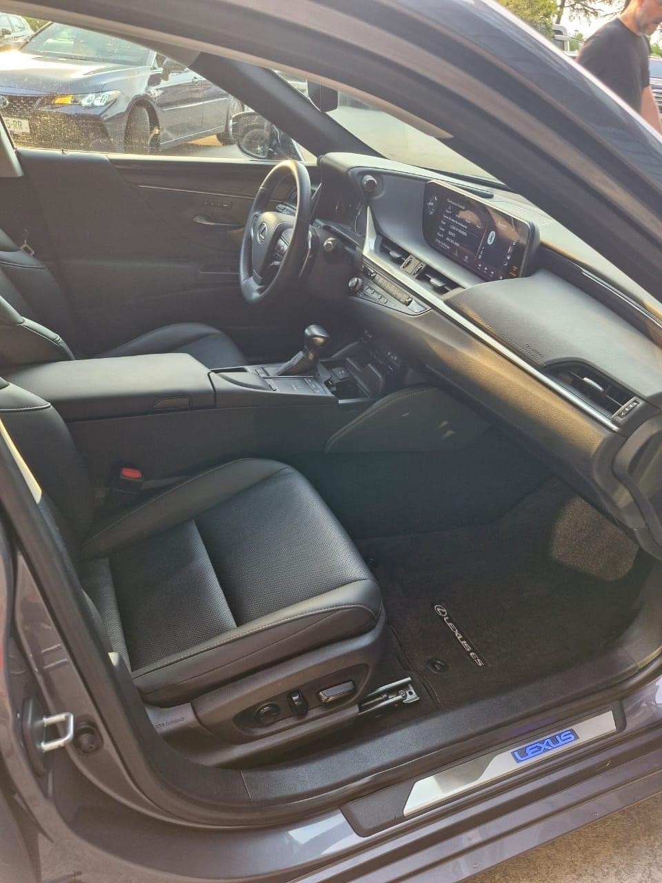 Lexus hybrid — миниатюра 3