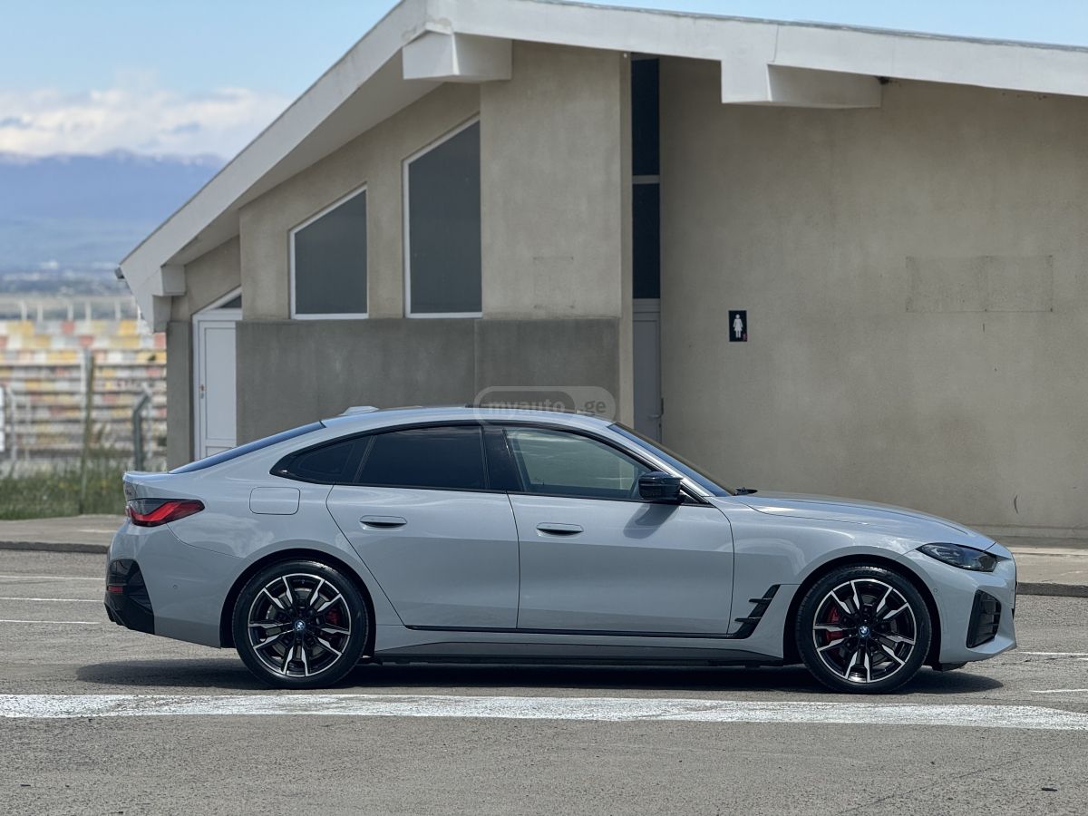 BMW i4 - фото 3