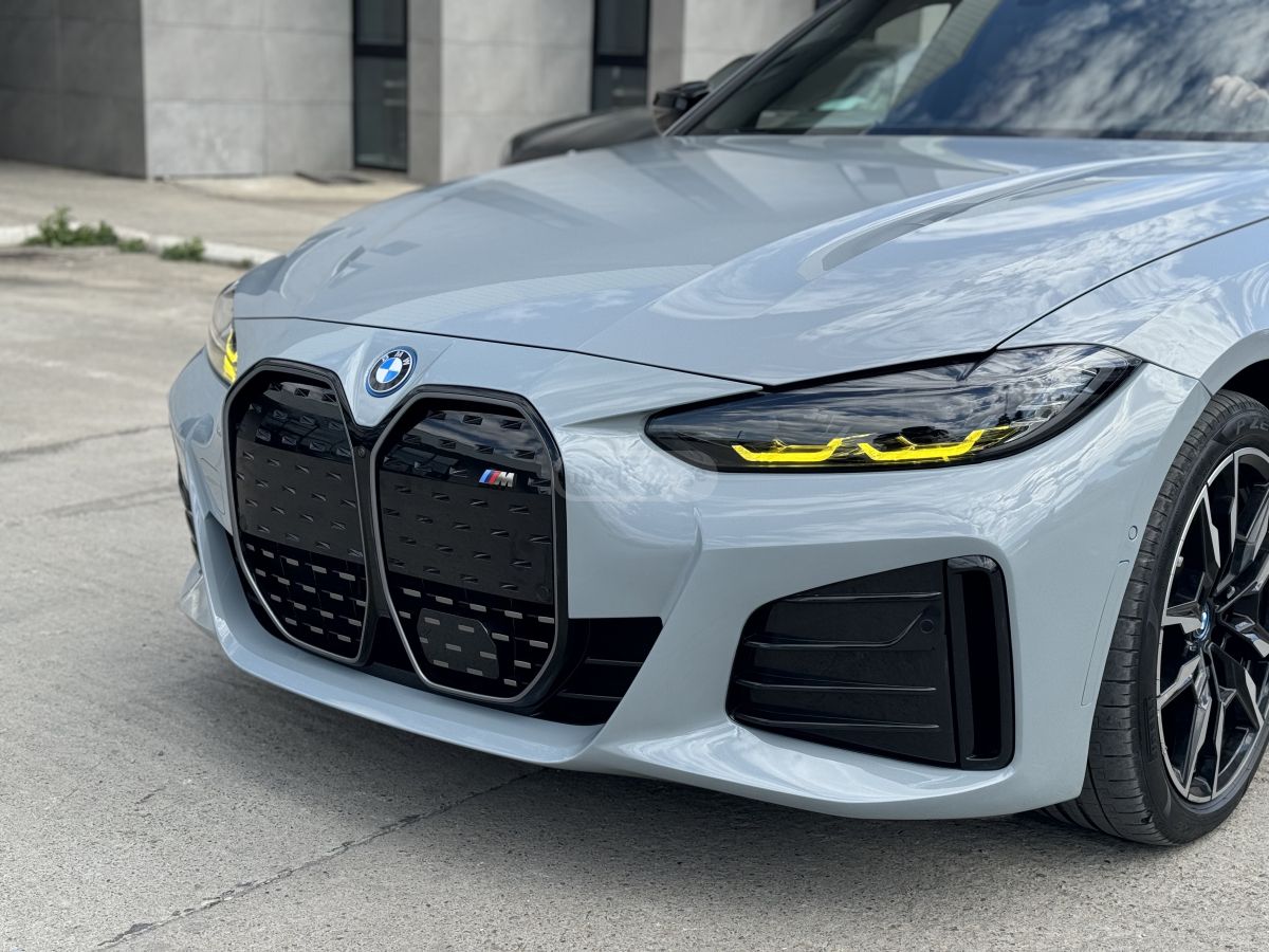 BMW i4 - фото 6