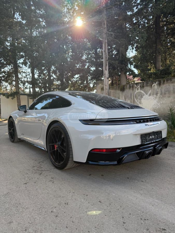 Porsche Carrera GTS — миниатюра 6