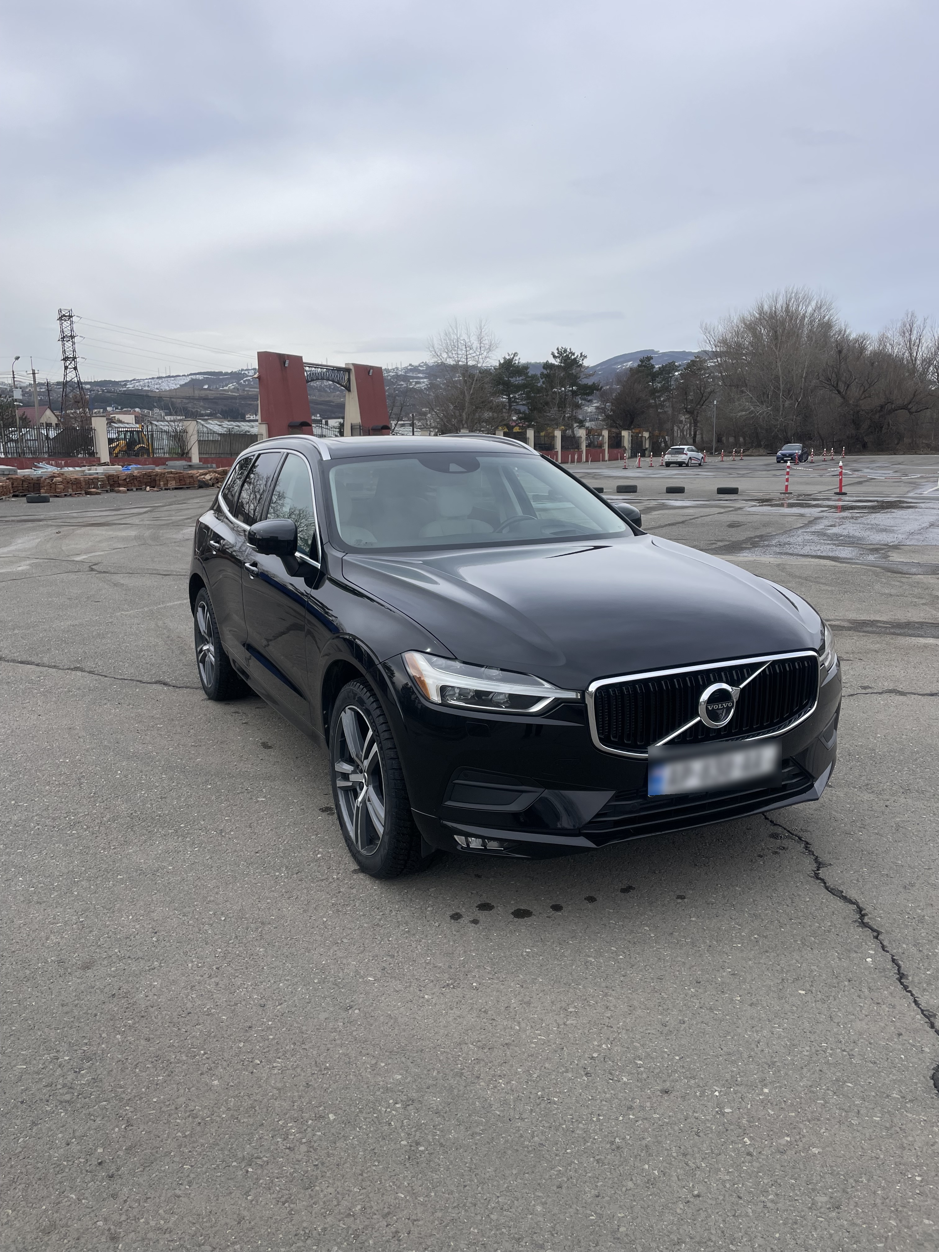 Volvo XC 60 - фото 2