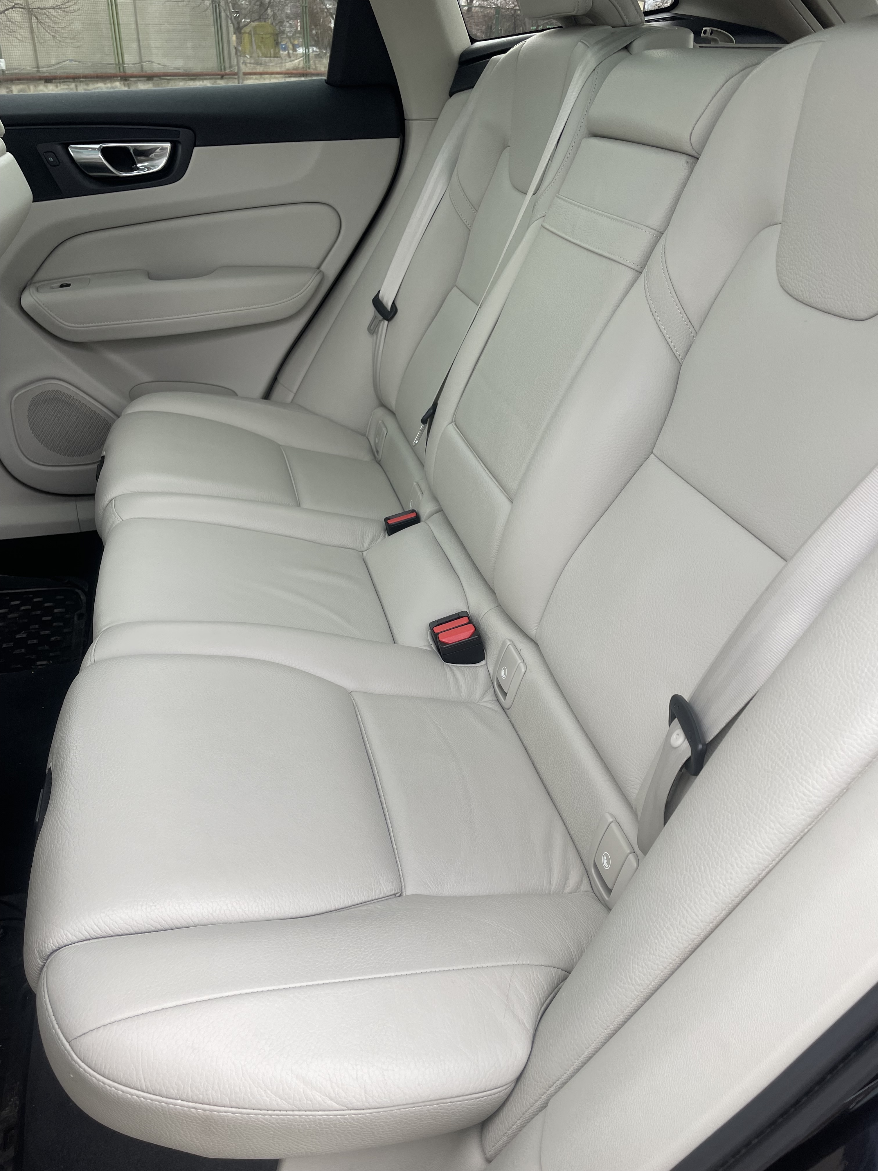 Volvo XC 60 - фото 5