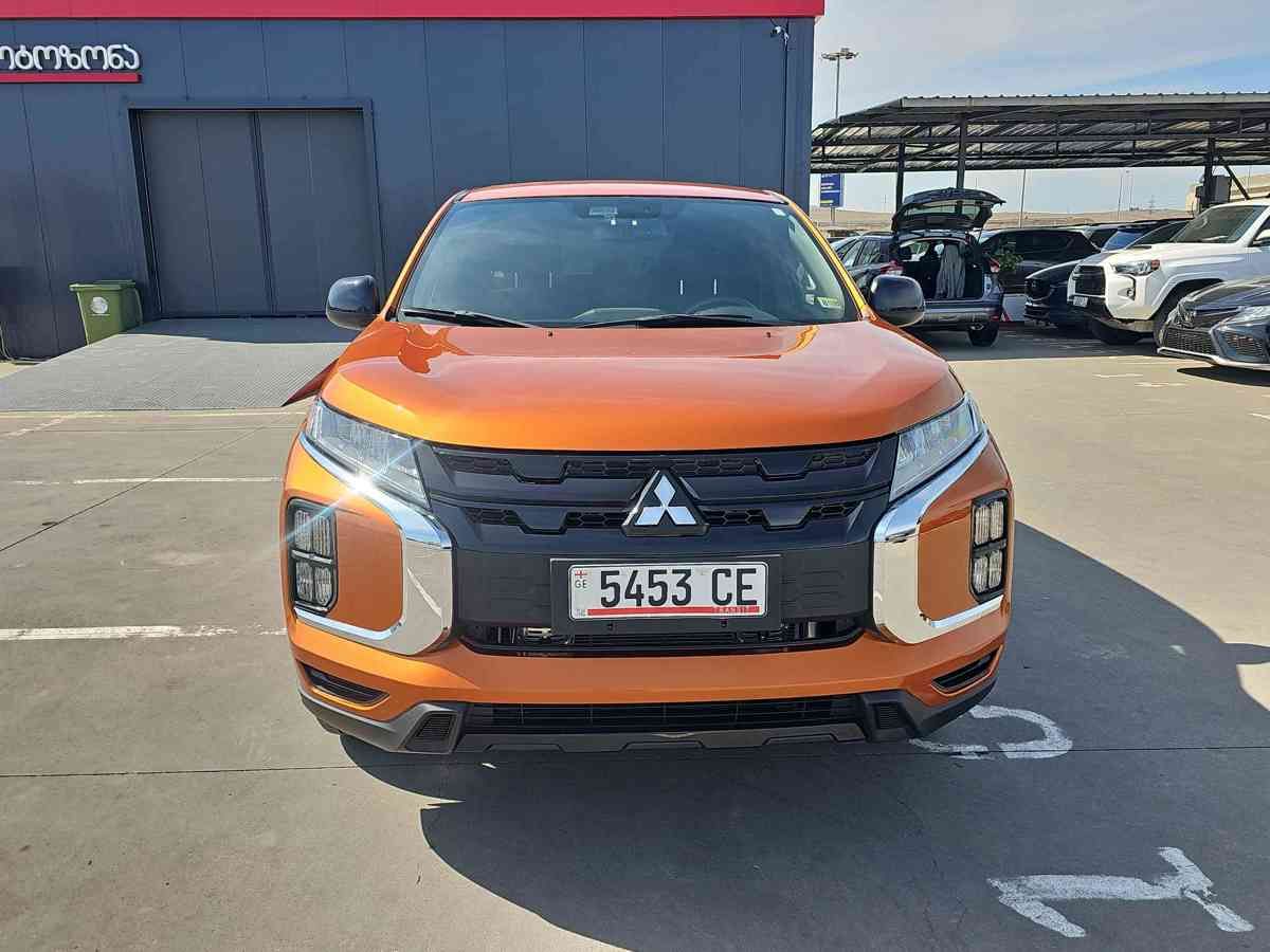 Mitsubishi Mitsubishi Outlander — миниатюра 2