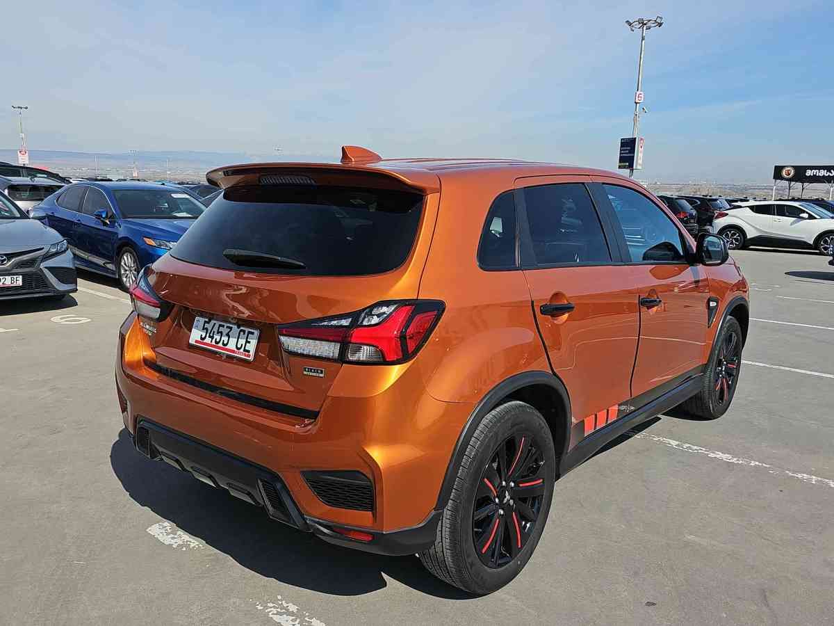 Mitsubishi Mitsubishi Outlander — миниатюра 4