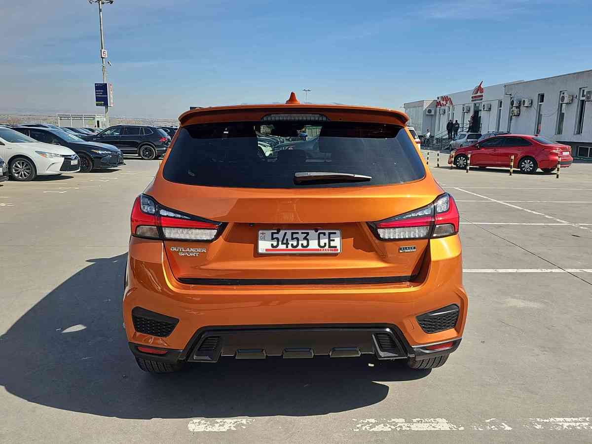Mitsubishi Mitsubishi Outlander — миниатюра 5