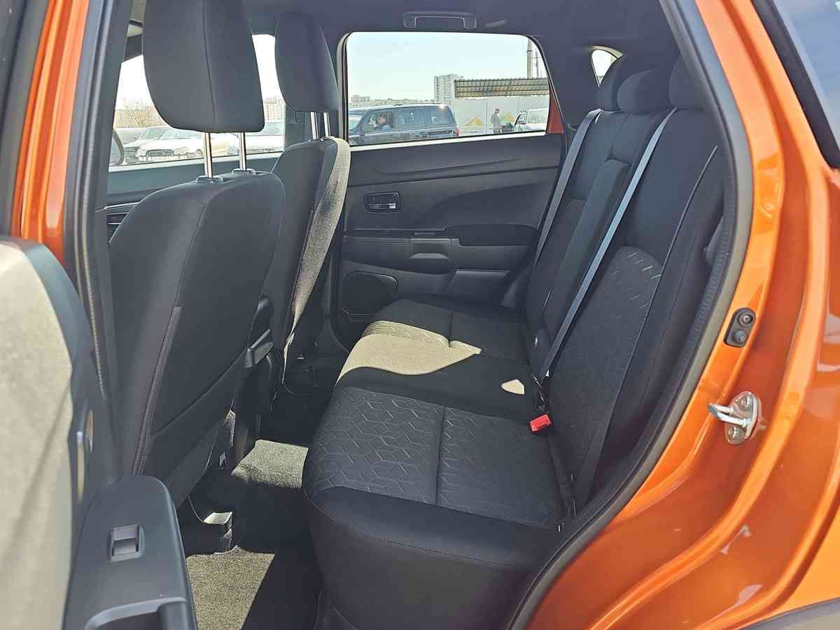 Mitsubishi Mitsubishi Outlander — миниатюра 7