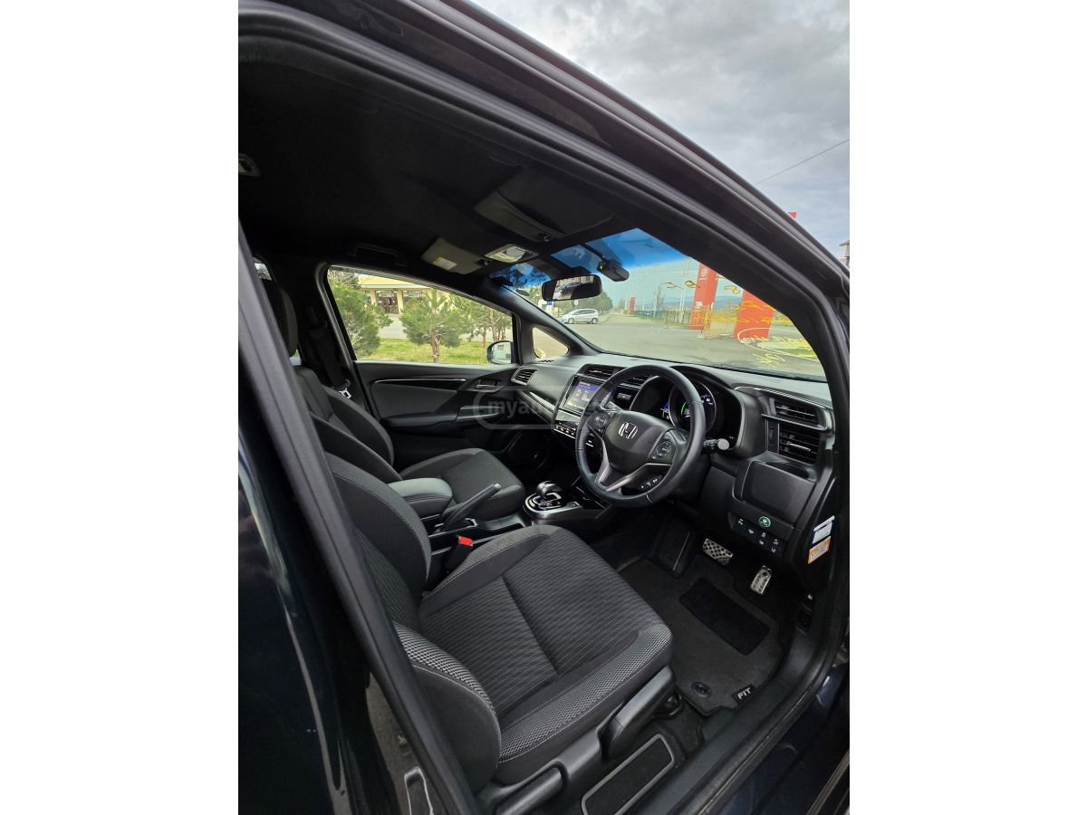 Honda FIT - фото 5