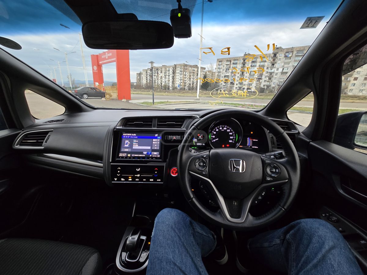 Honda FIT - фото 6