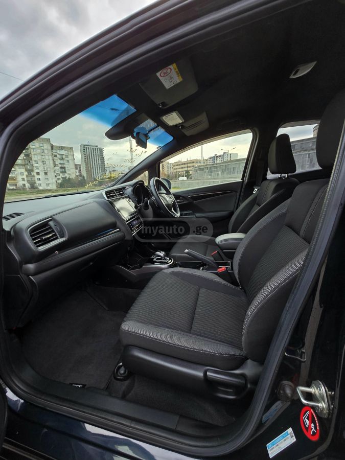 Honda FIT - фото 7