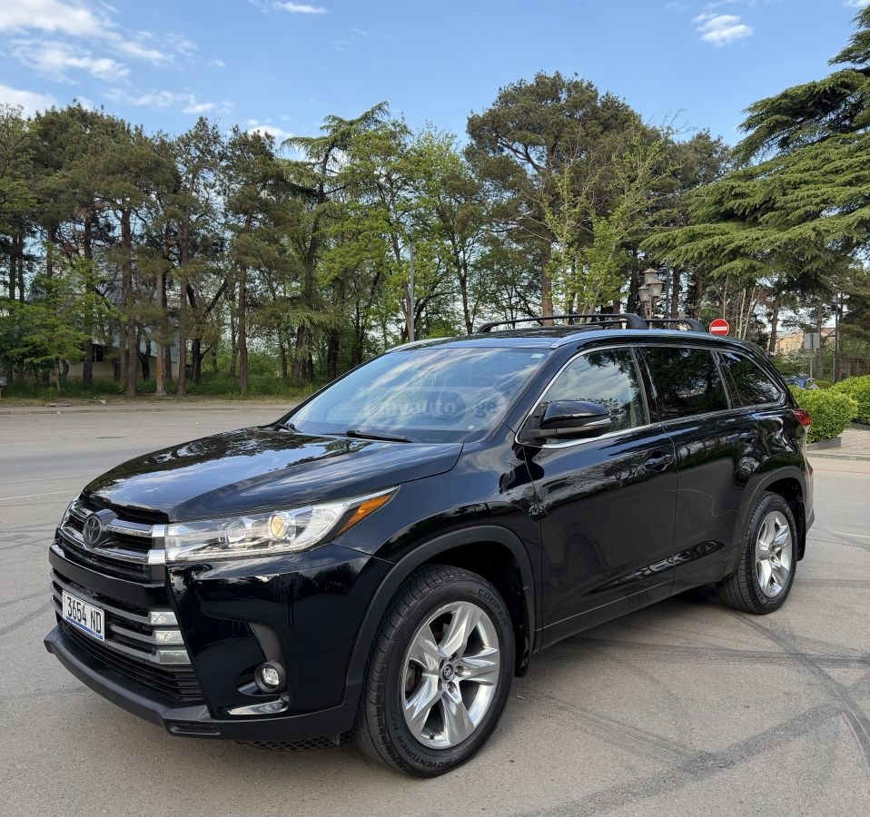 Toyota Highlander - фото 3