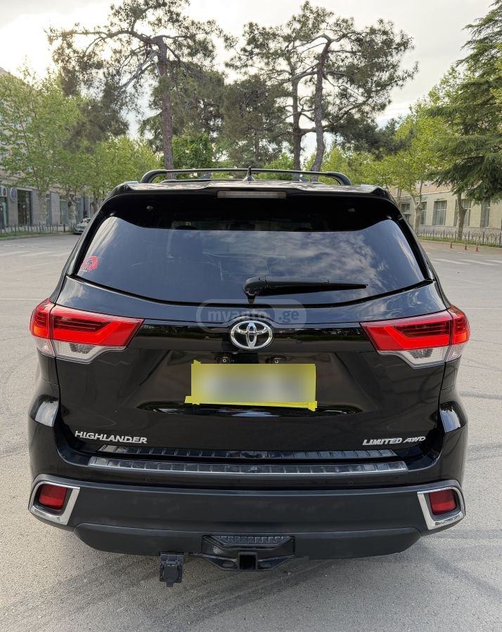 Toyota Highlander - фото 4