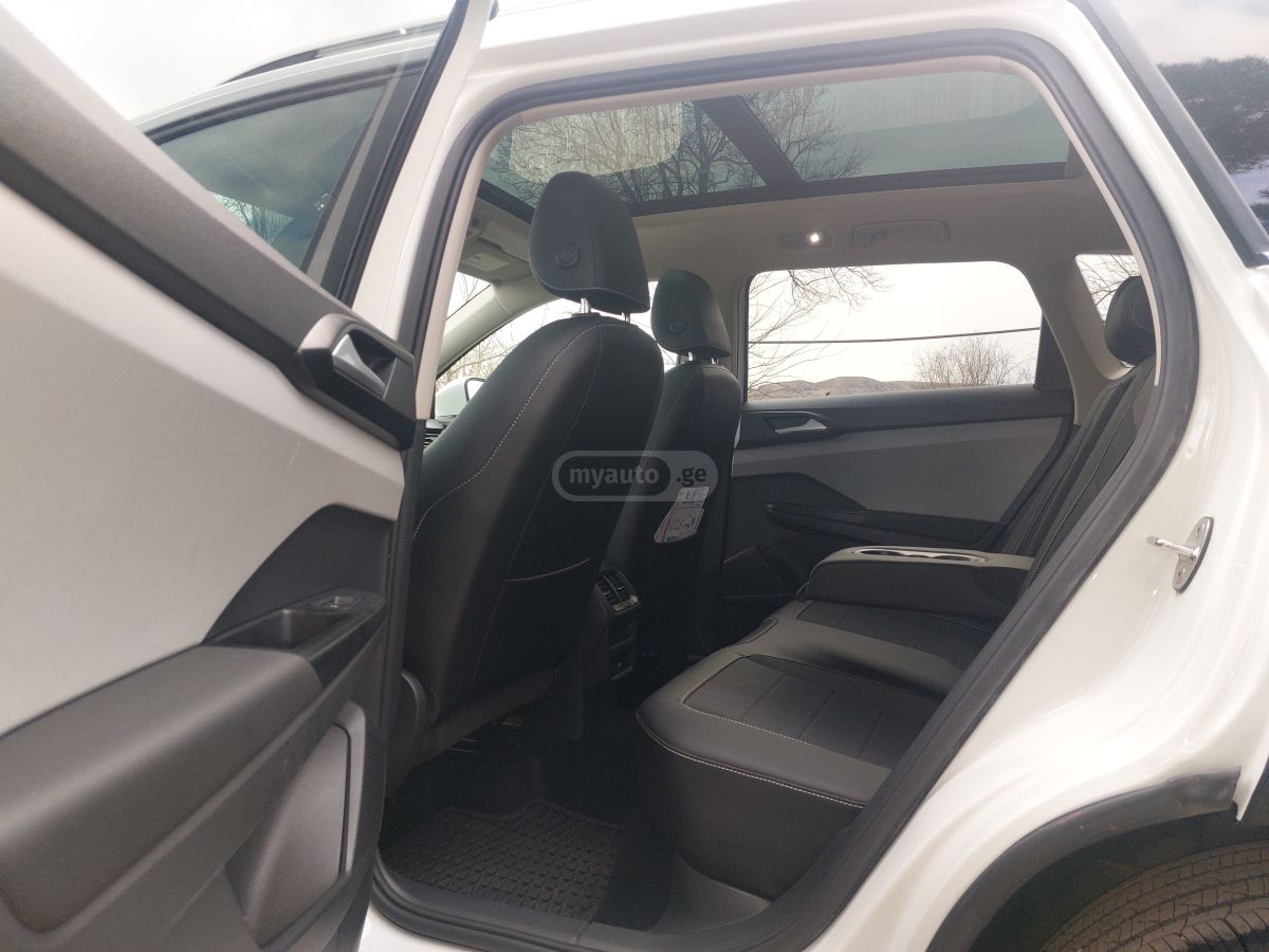 Volkswagen Taos - фото 13