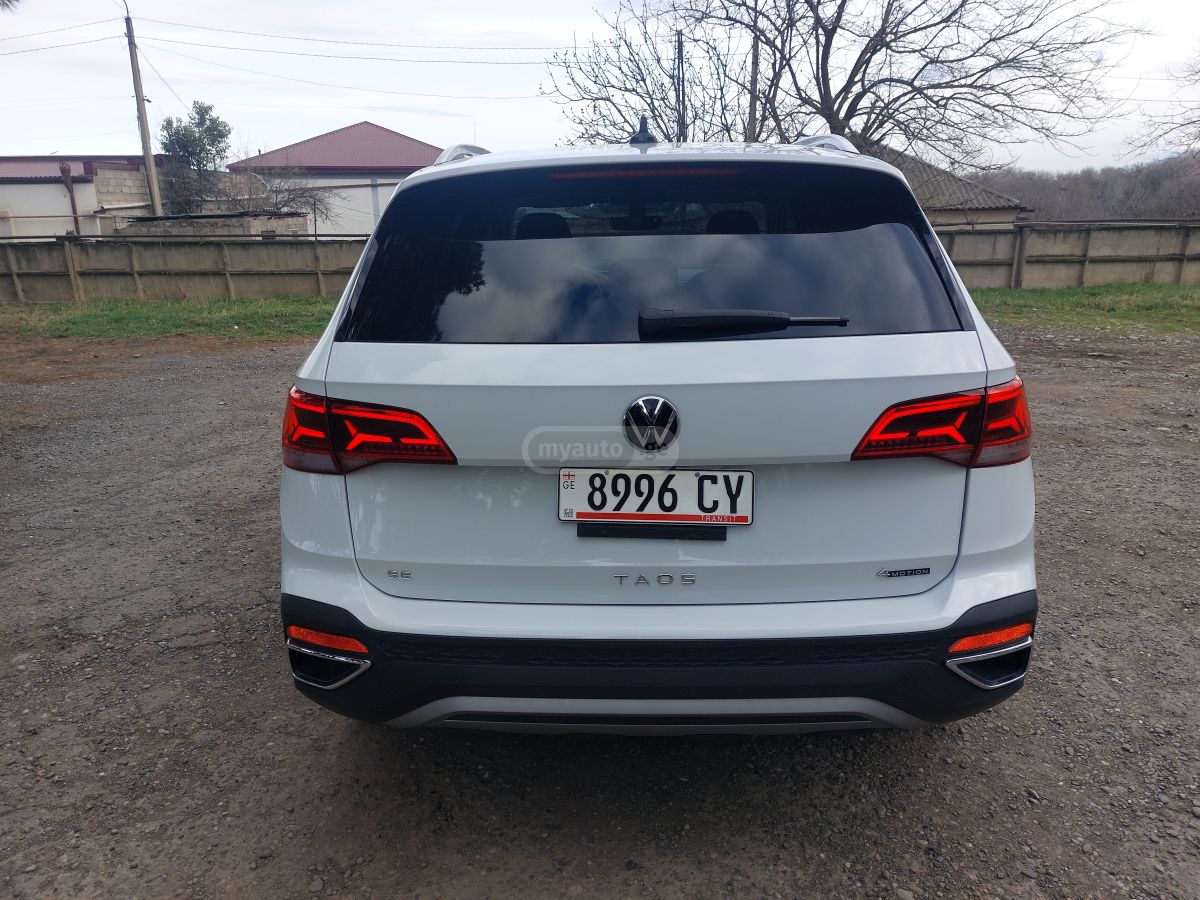 Volkswagen Taos - фото 8