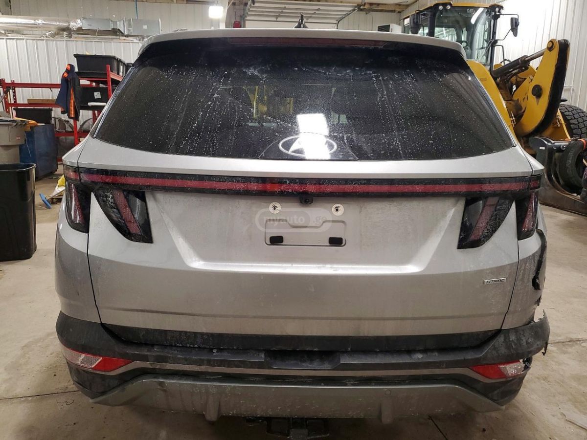 Hyundai Limited 4dr All-Wheel Drive Au — миниатюра 6