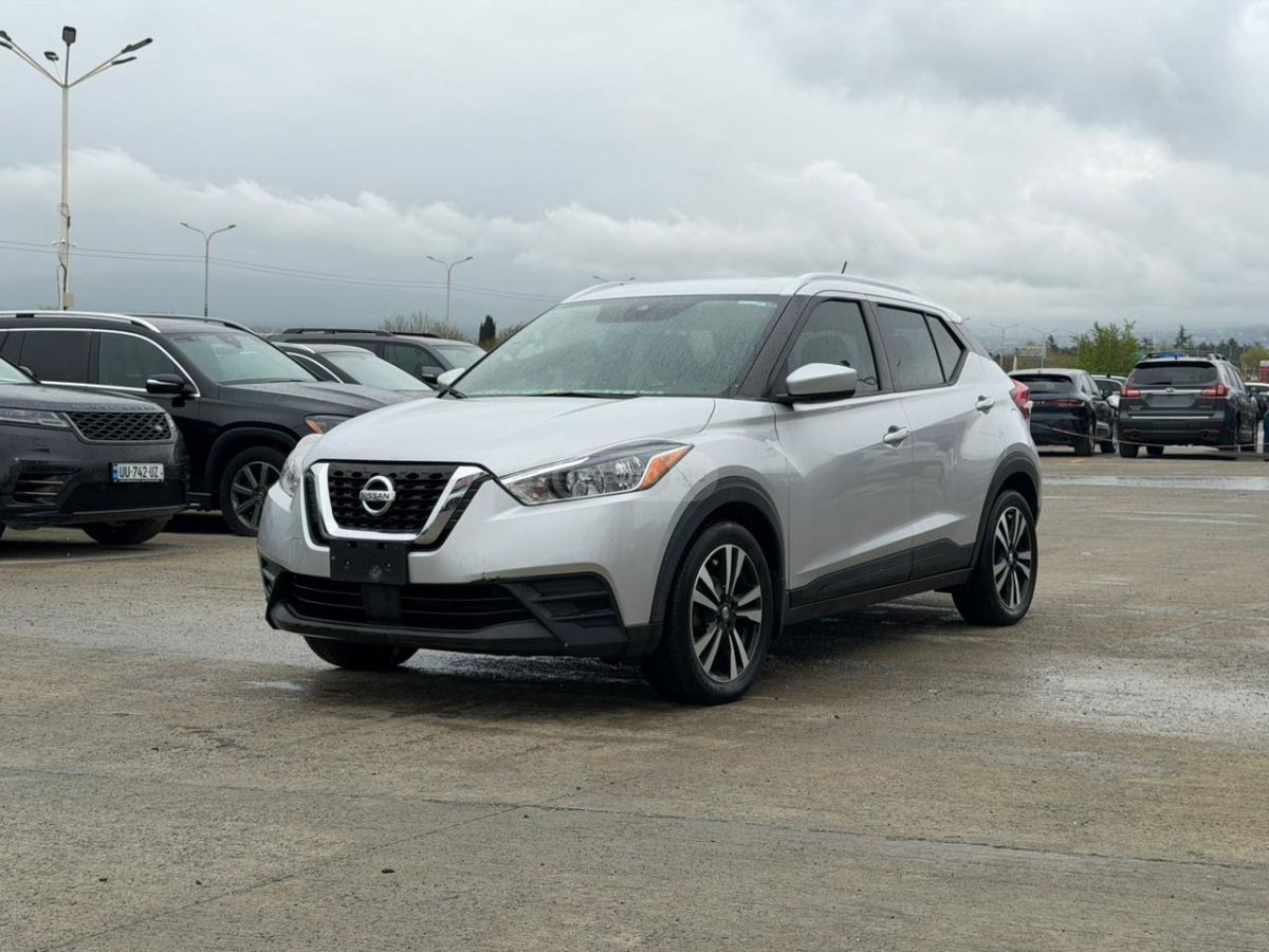 Nissan Kicks - фото 2