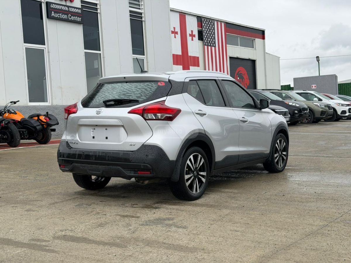 Nissan Kicks - фото 3