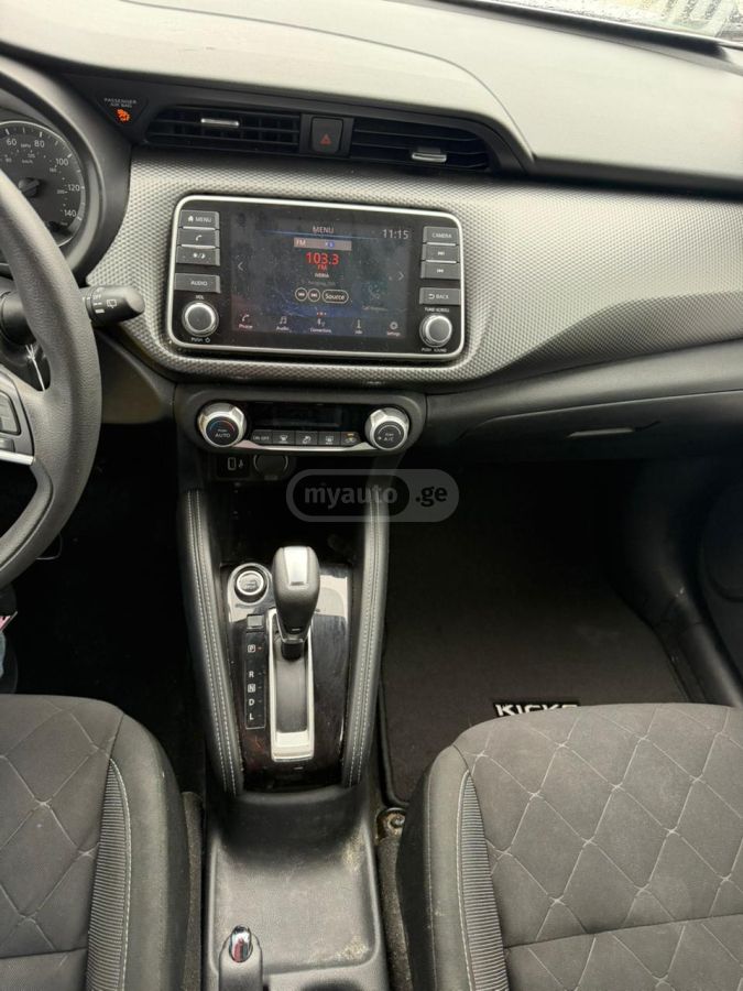 Nissan Kicks - фото 7