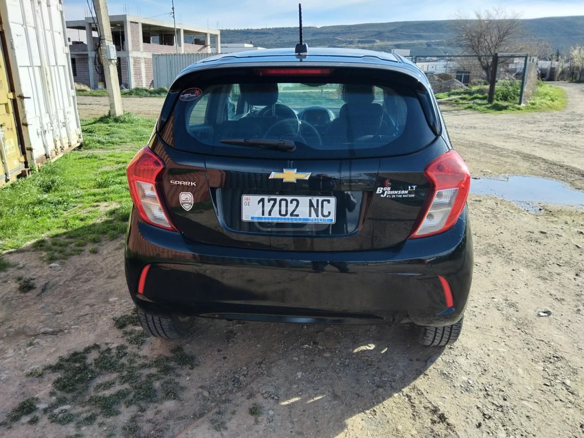 Chevrolet Spark - фото 9