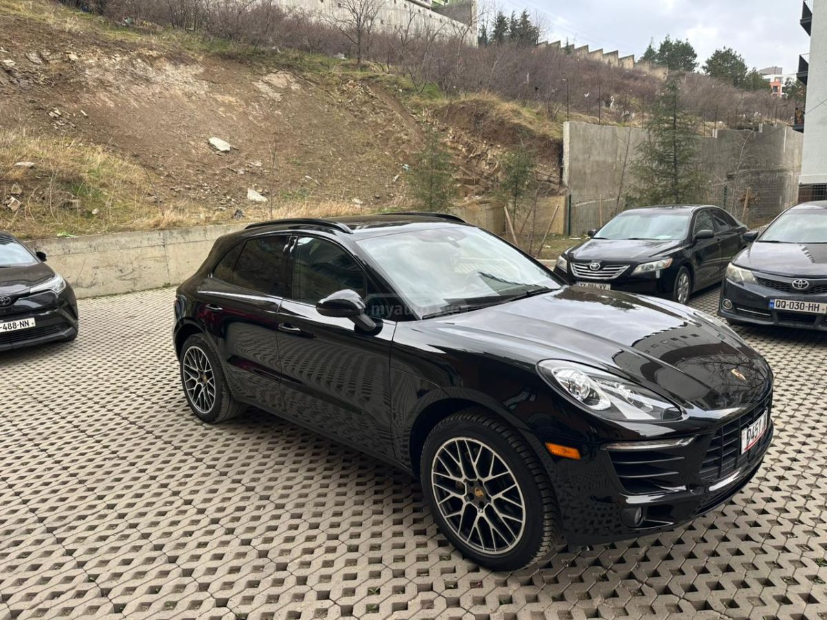 Porsche Macan - фото 1