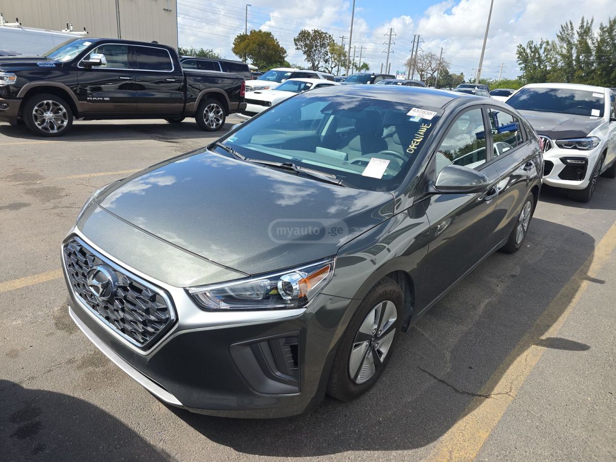 Hyundai Ioniq - фото 2