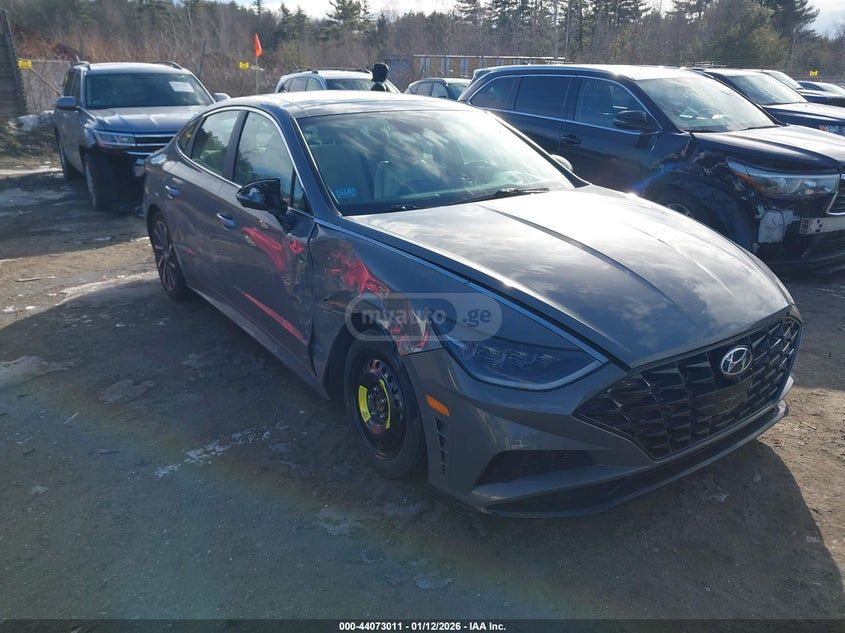 Hyundai Sonata - фото 1