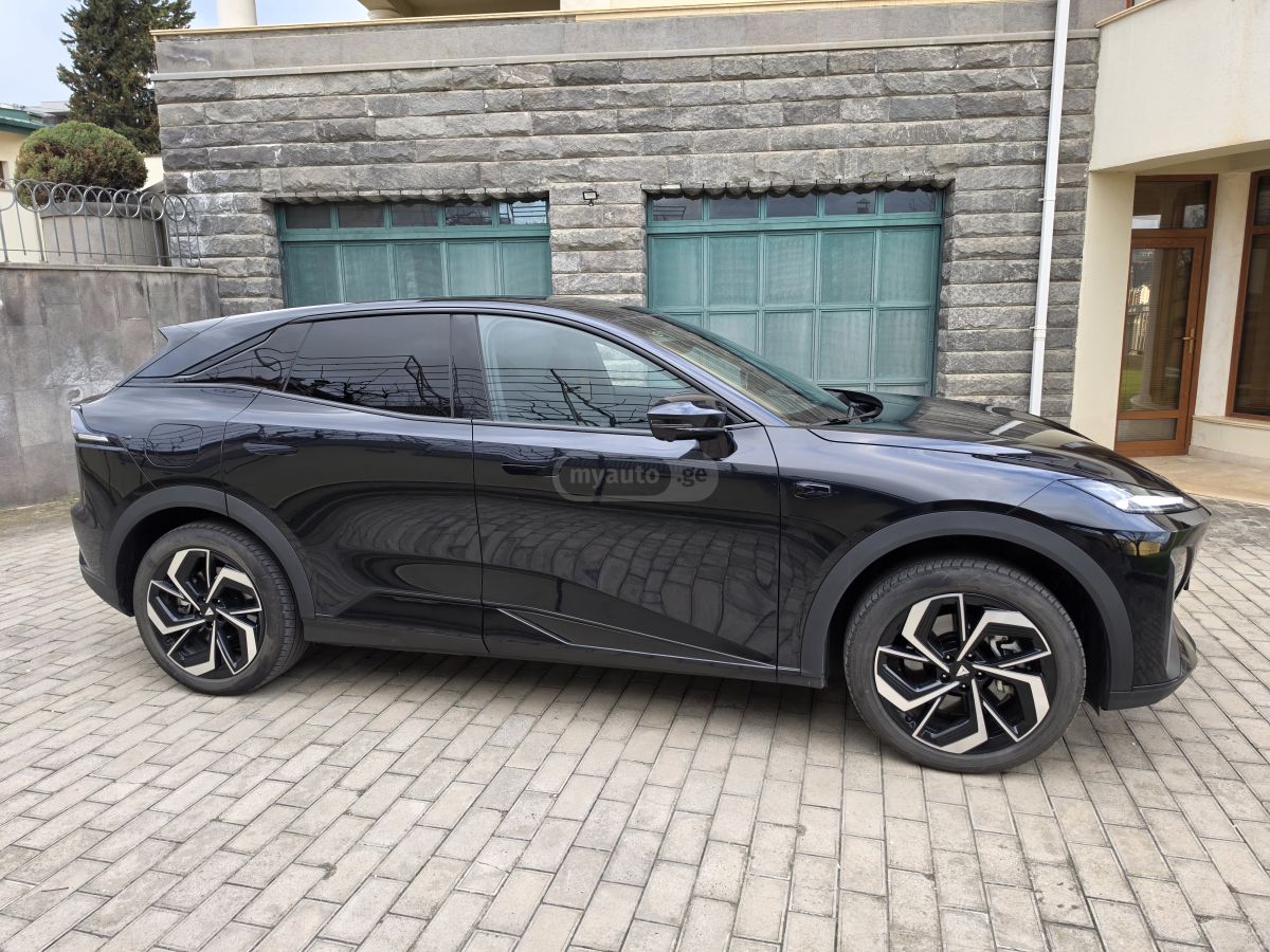 Changan Deepal S7 - фото 4