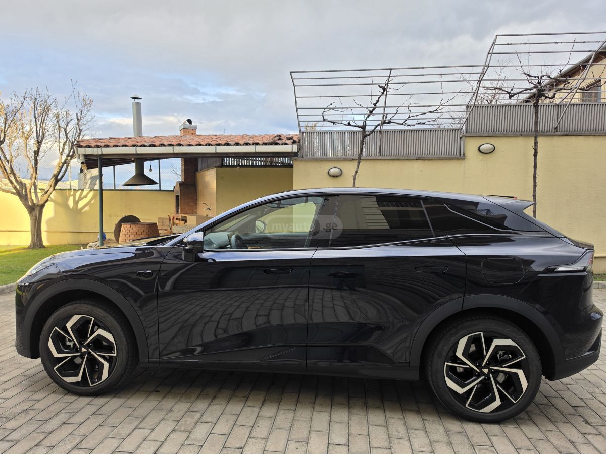 Changan Deepal S7 - фото 8