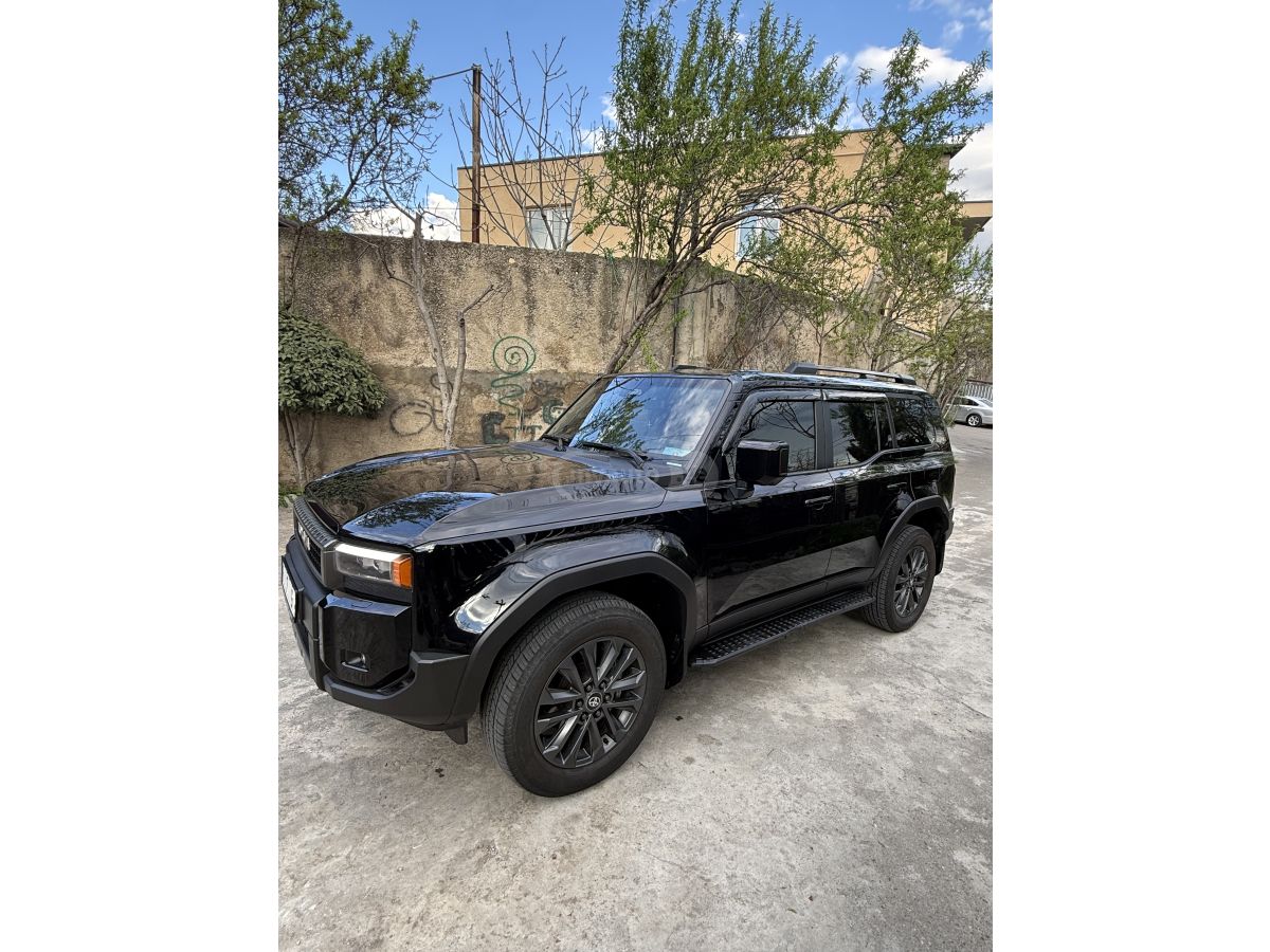 Toyota Land Cruiser Prado - фото 2