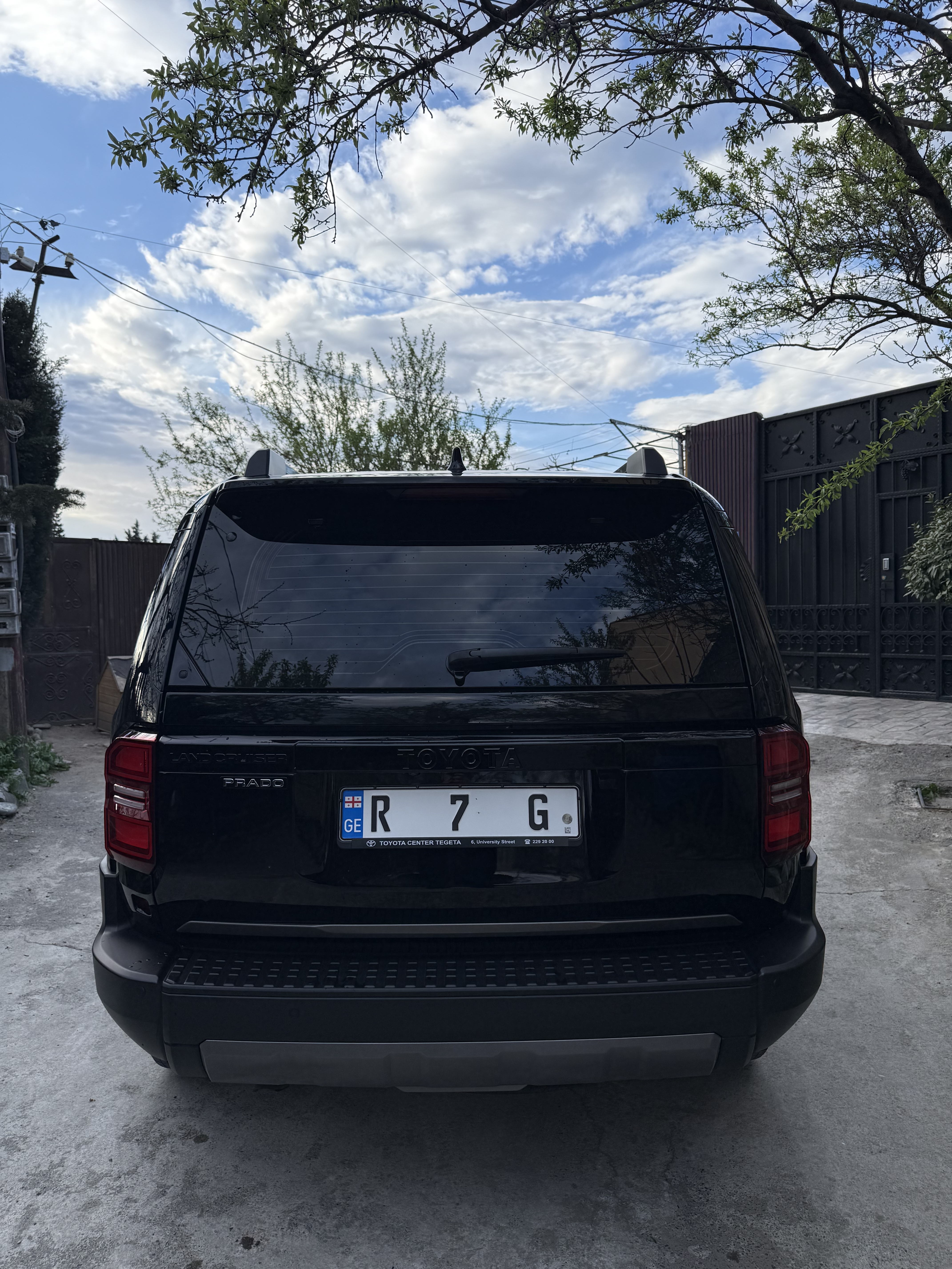 Toyota Land Cruiser Prado - фото 4