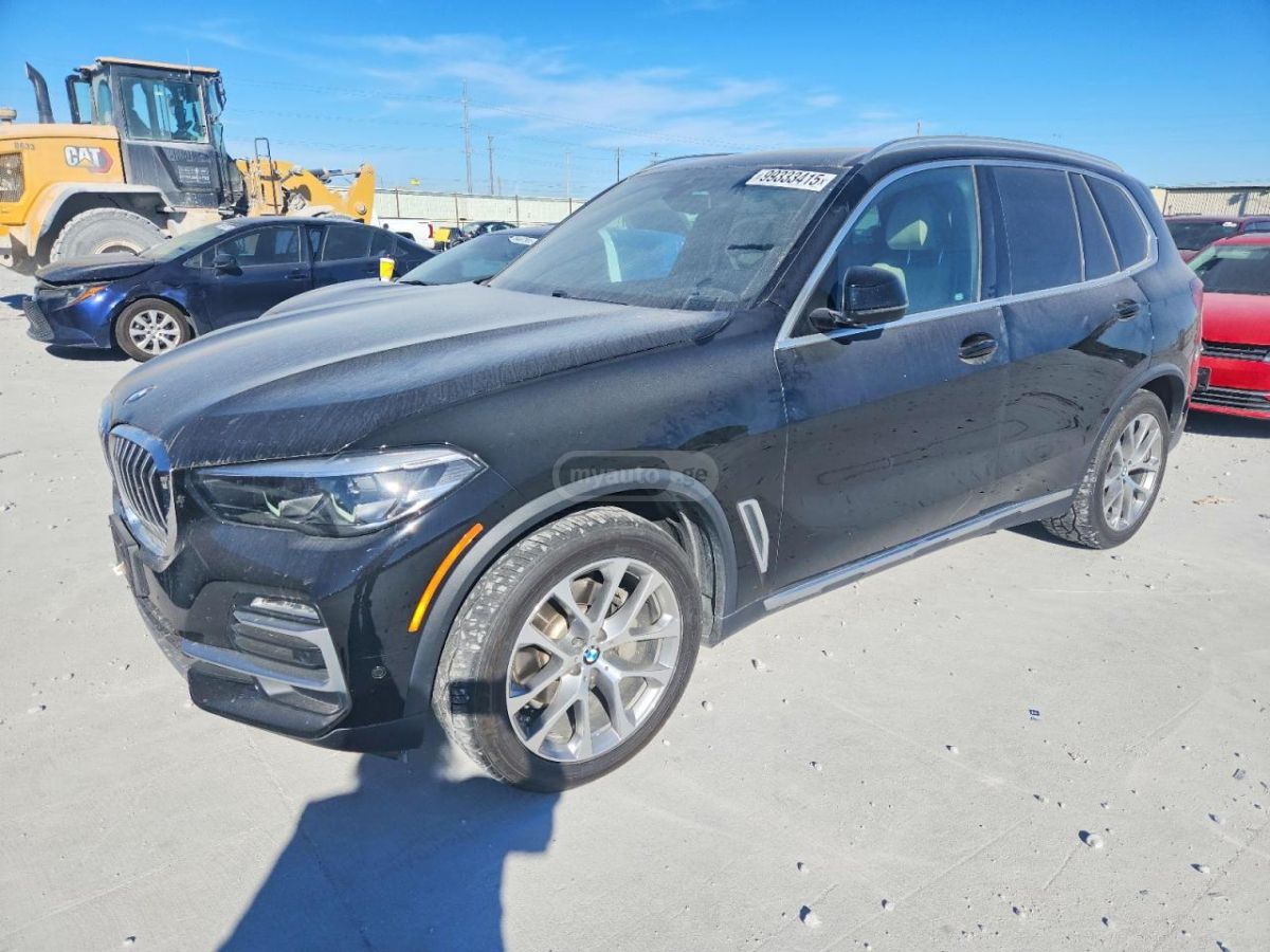 BMW X5 - фото 1