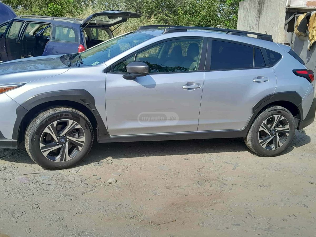 Subaru Premium 4dr All-Wheel Drive CV — миниатюра 7