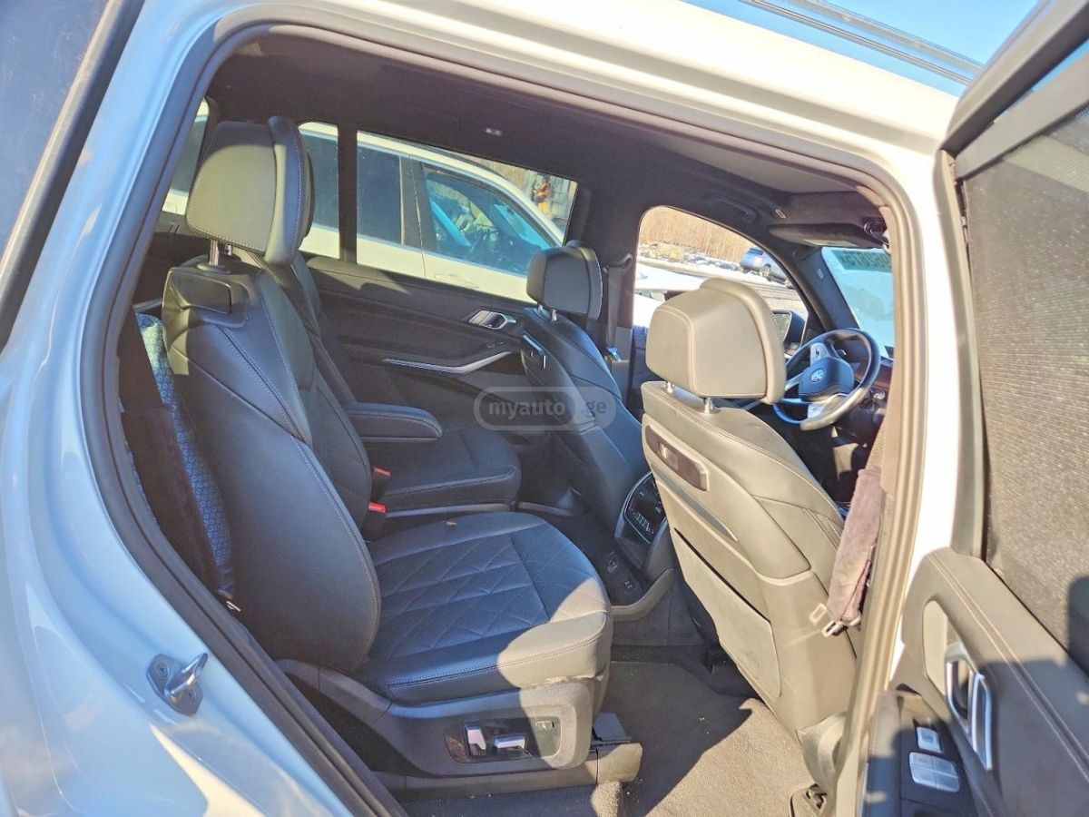 BMW X7 2025 — миниатюра 11