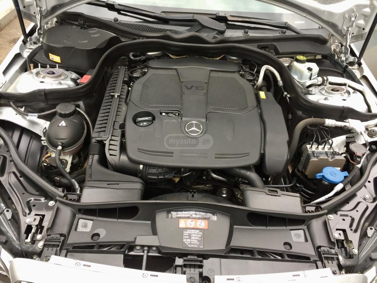 Mercedes-Benz E 350 - фото 14