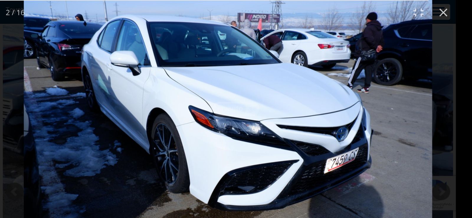 Toyota Camry - фото 2