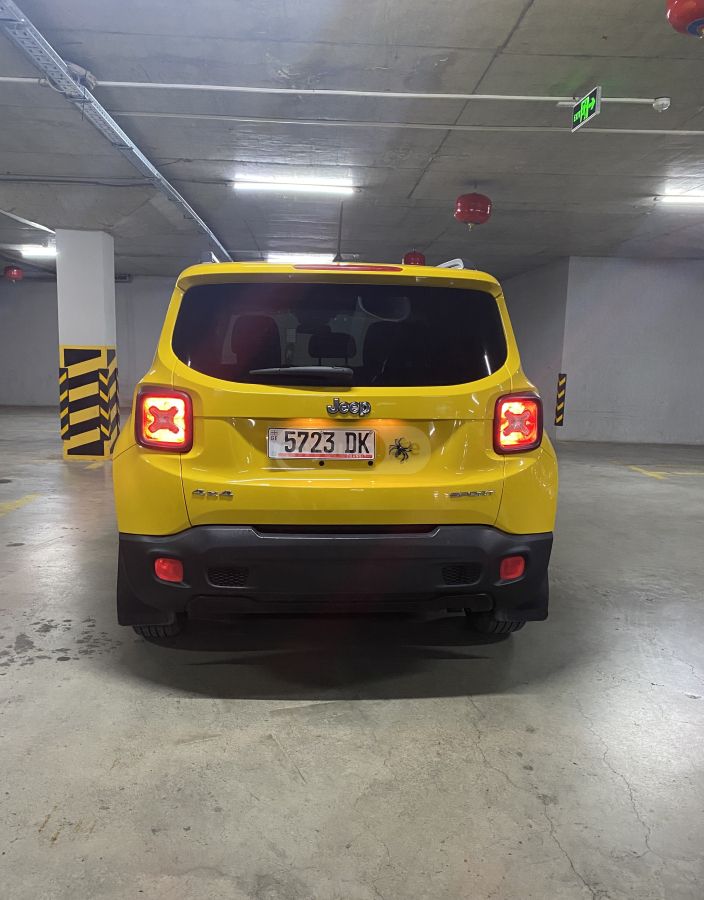 Jeep Renegade - фото 6