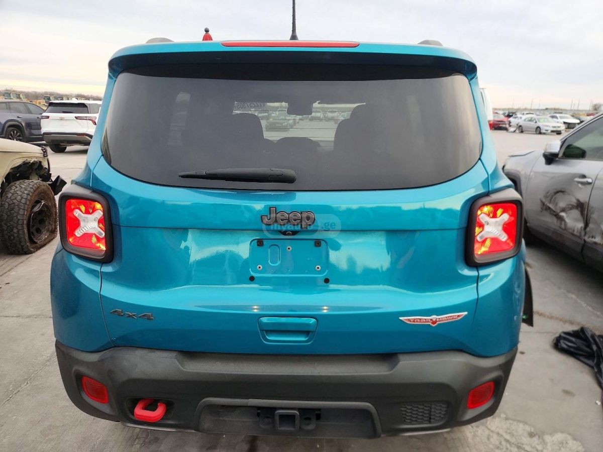 Jeep Renegade - фото 6