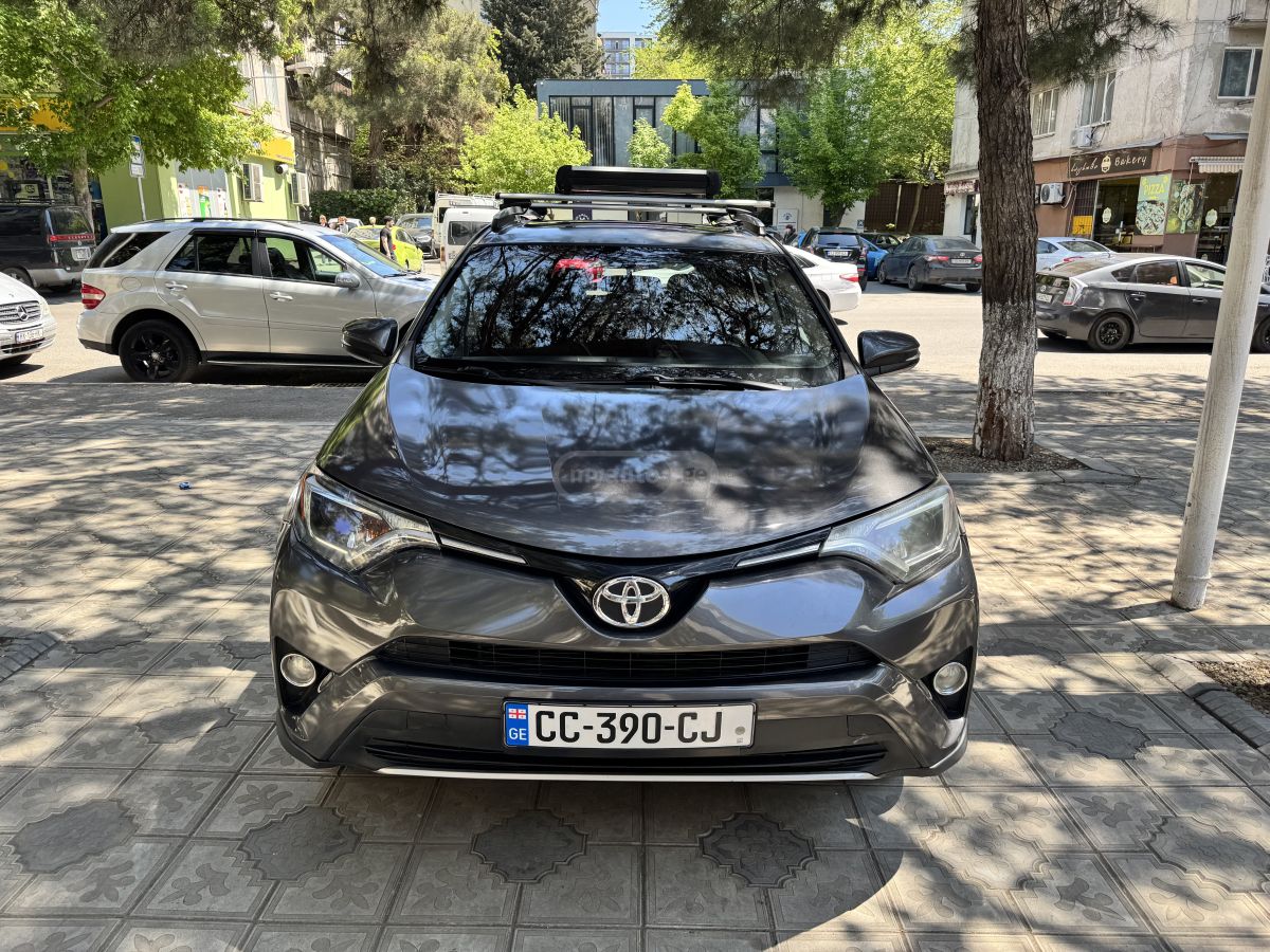 Toyota Rav 4 - фото 2