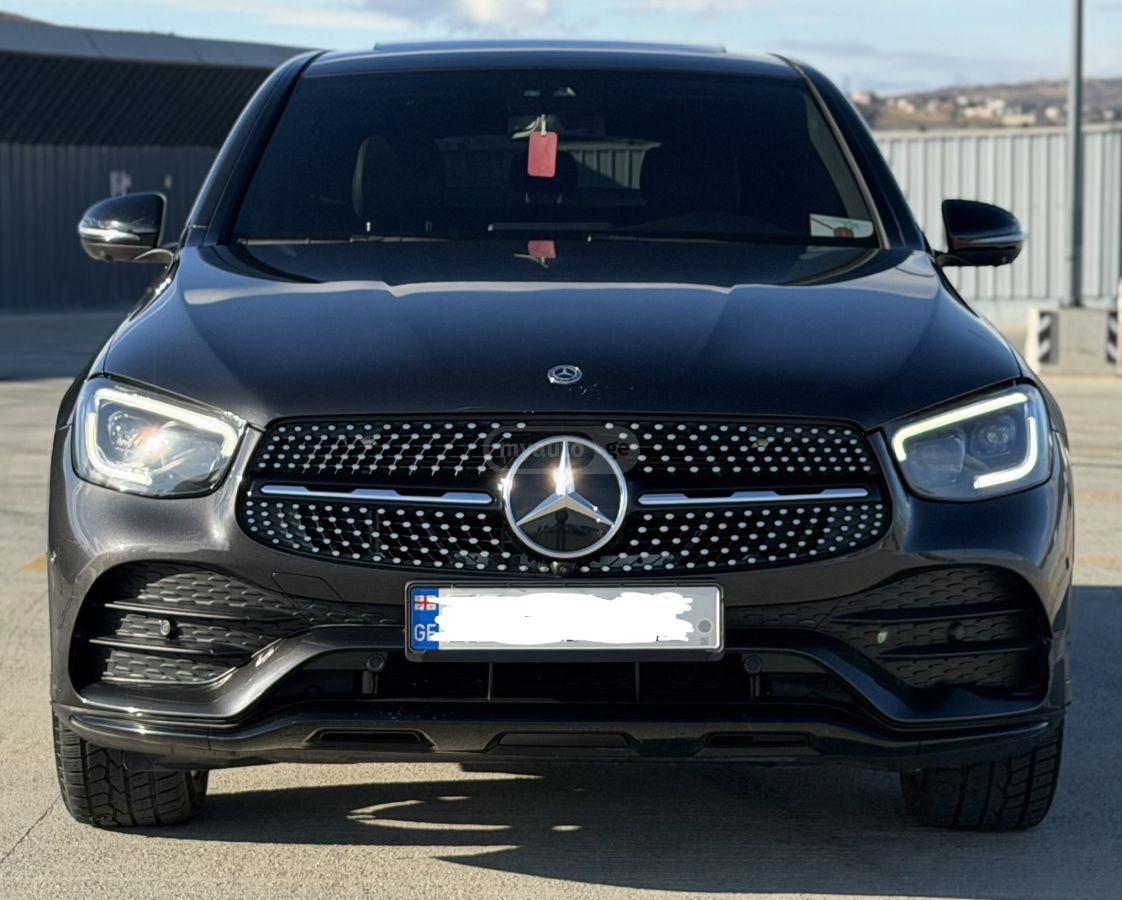 Mercedes-Benz - фото 2