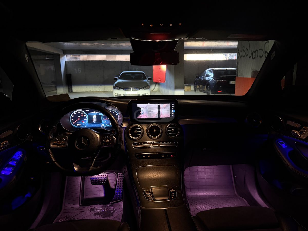 Mercedes-Benz - фото 9