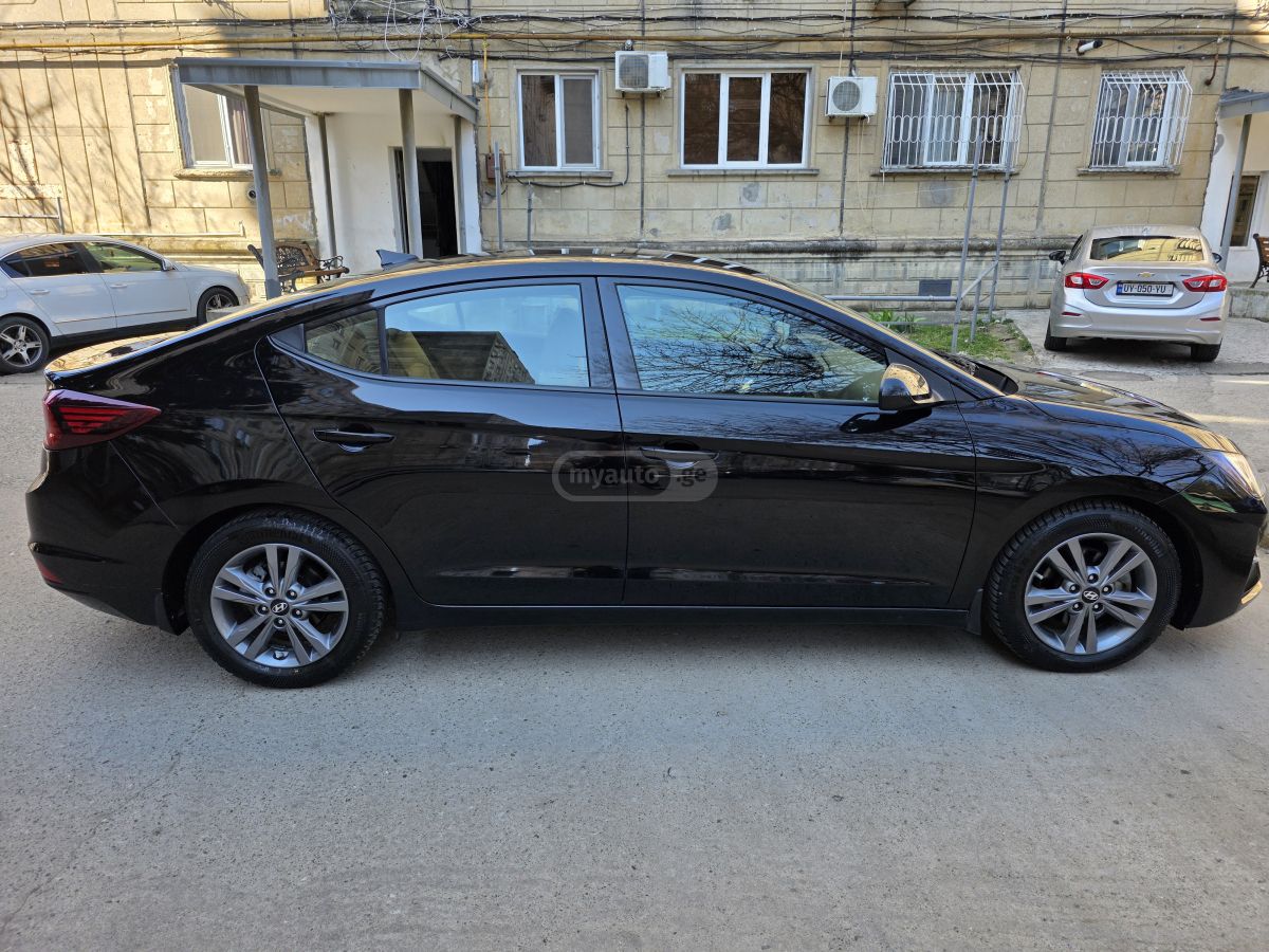 Hyundai Value Edition 4dr Sedan CVT — миниатюра 7