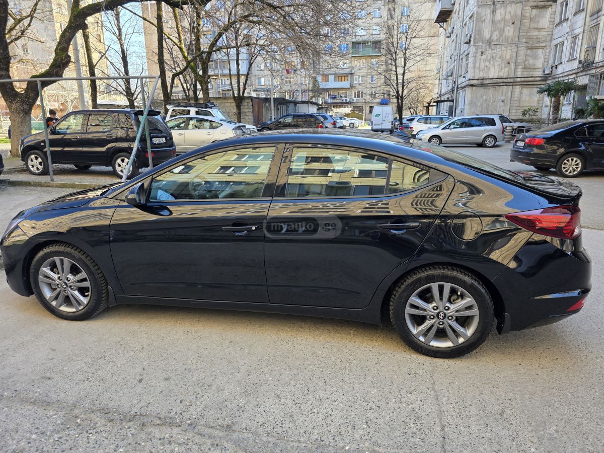 Hyundai Value Edition 4dr Sedan CVT — миниатюра 9