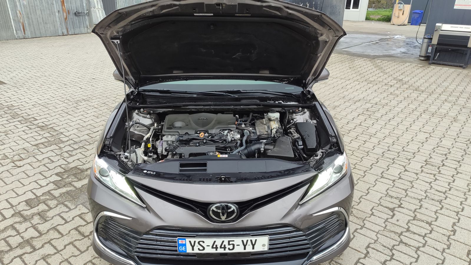 Toyota Camry - фото 9