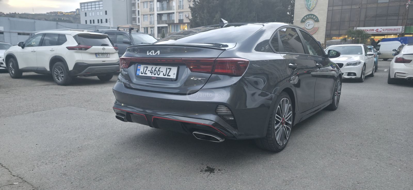 Kia GT — миниатюра 9