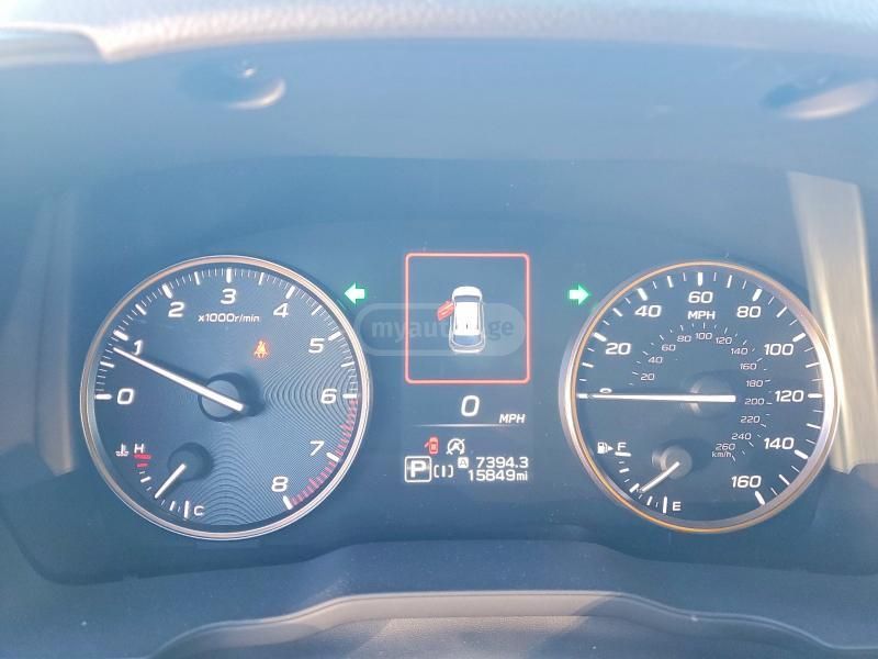 Subaru Base 4dr All Wheel Drive CVT — миниатюра 9