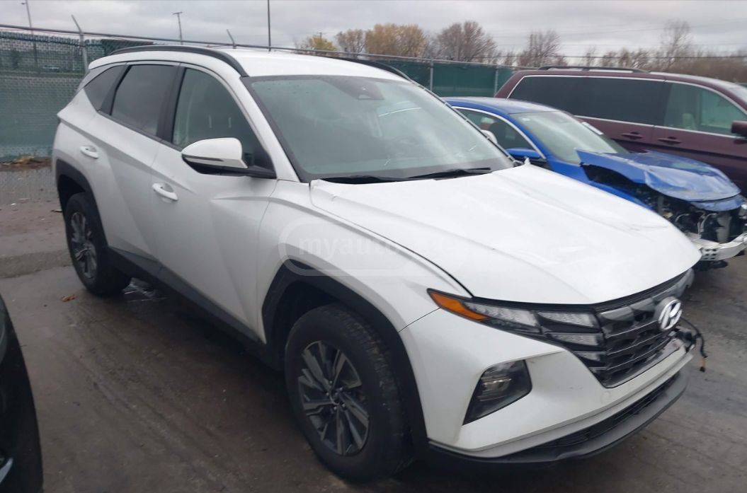 Hyundai Tucson - фото 1