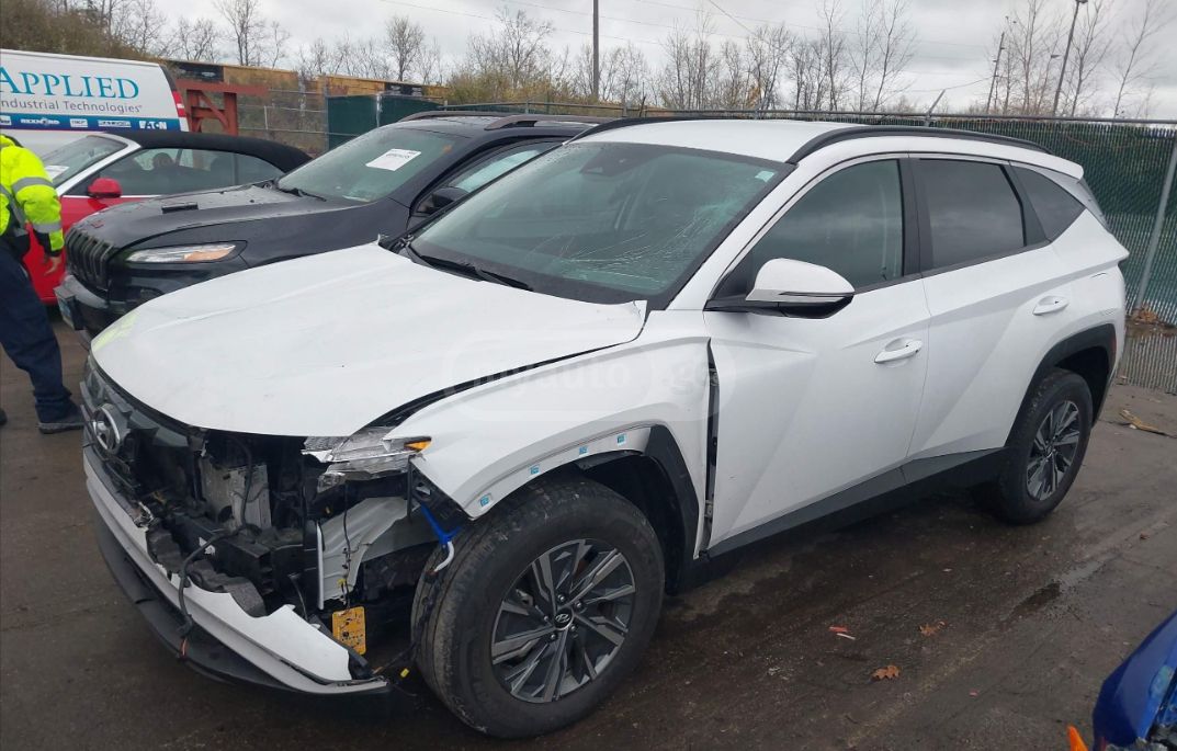 Hyundai Tucson - фото 2