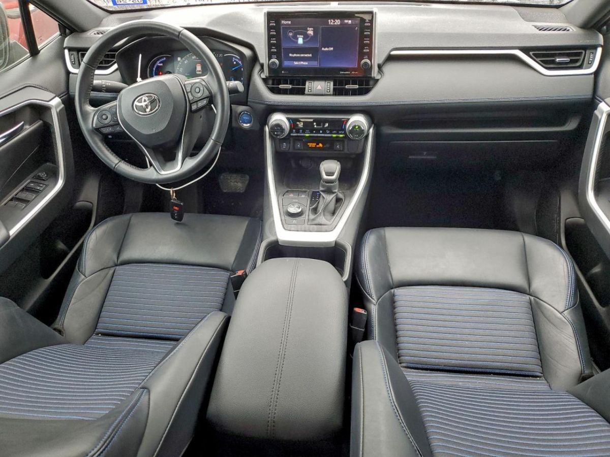 Toyota RAV 4 - фото 8