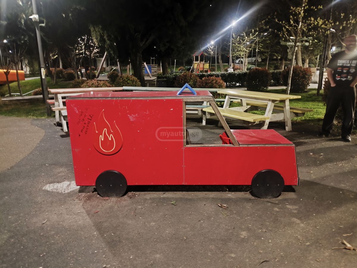 Mercedes-Benz G 63 AMG - фото 2