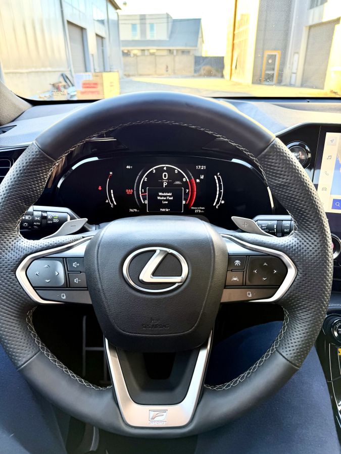 Lexus NX 350 2025 — фото 9 купить в Москве