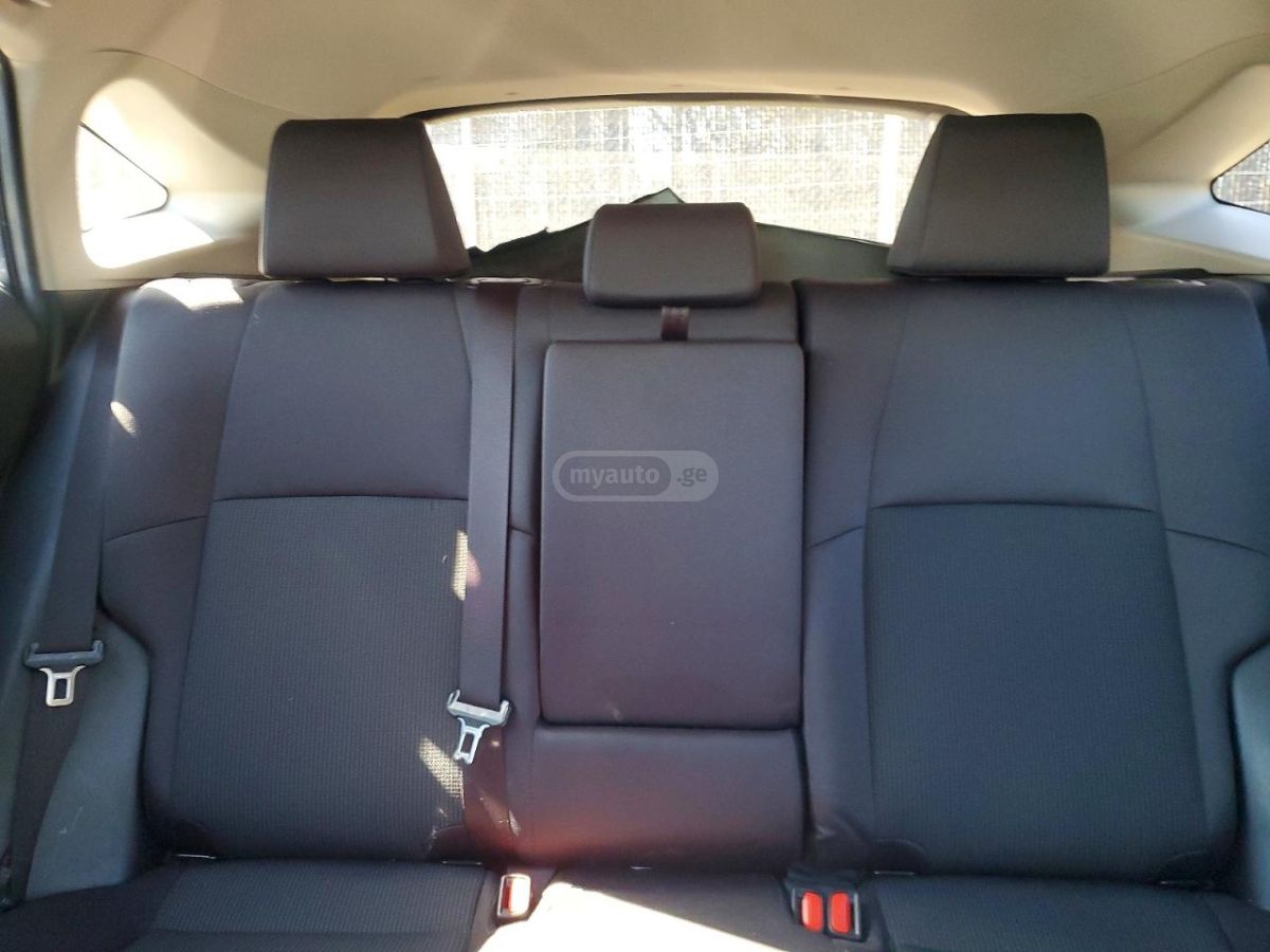 Toyota Venza - фото 8